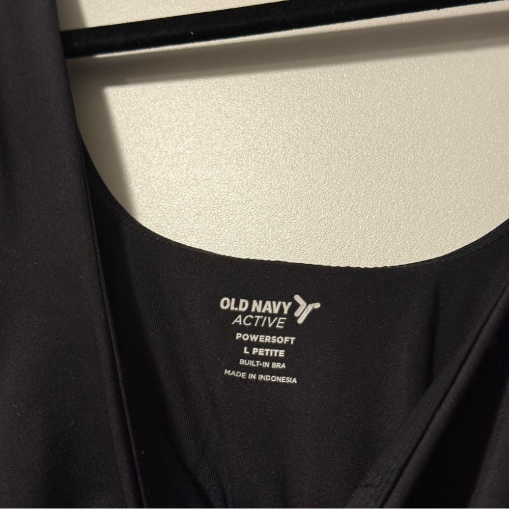 Old Navy Active Powersoft athletic dress - Picture 7 of 7